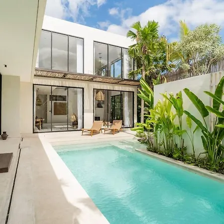 Luxurious 3 Bedroom In Canggu